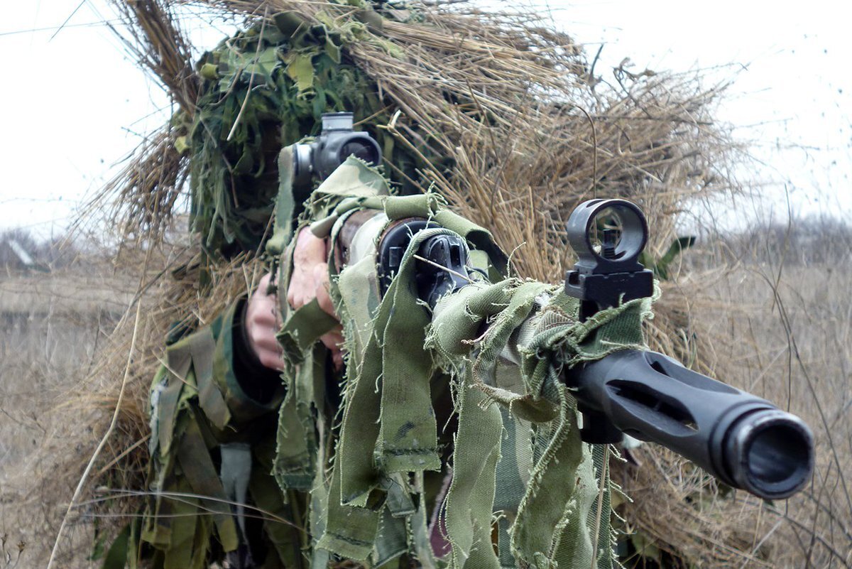 Выстрел снайпера русской армии, разом уничтоживший двух наёмников, попал на  видео | Русские правила | Дзен