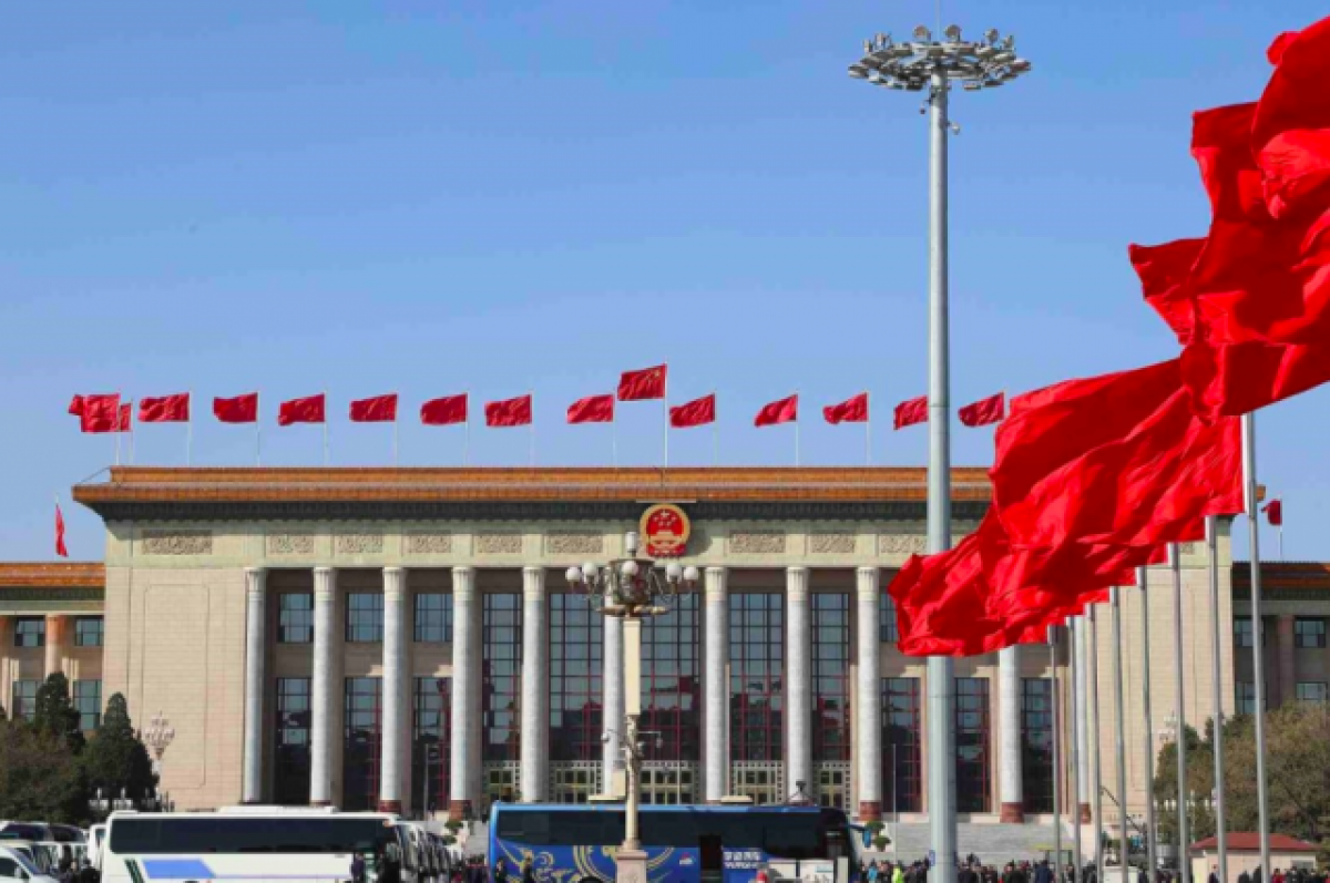    В Китае бесследно исчез миллиардер Бао Фань