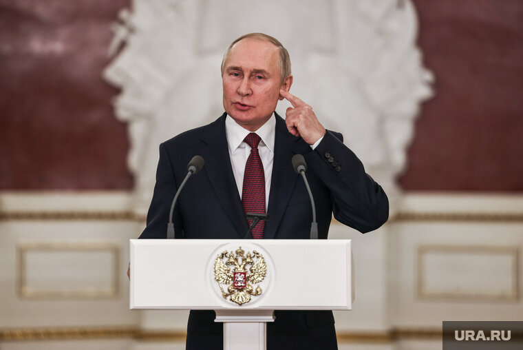    В США считают, что Владимир Путин защитит россиян от нападок Запада