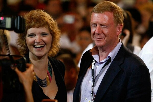 Мы веселы, счастливы, талантливы.