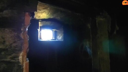 Подземный командный пункт Северного форта в Балаклаве. Его строительство началось в начале 20 века, но так и не было закончено...