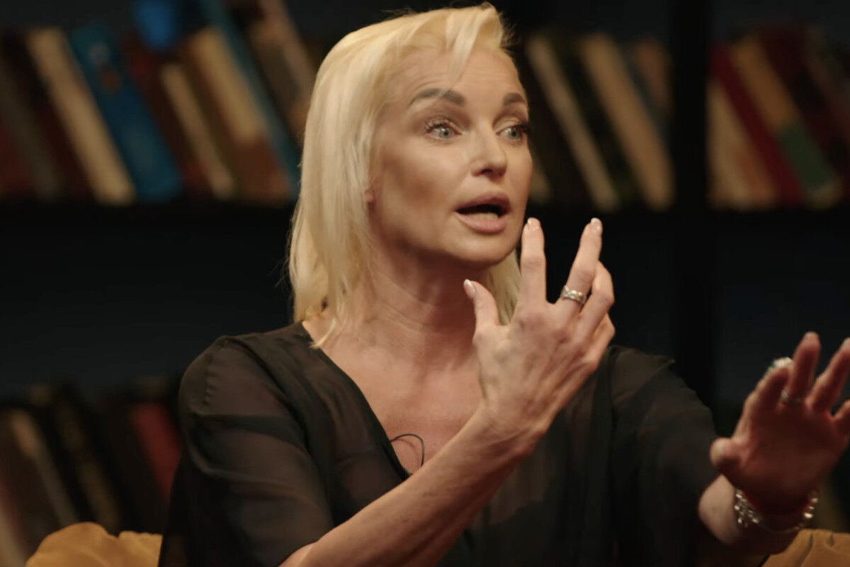      Анастасия Волочкова. Фото: PrtScr — youtube.com/»LABELCOM» Алина Дьякова