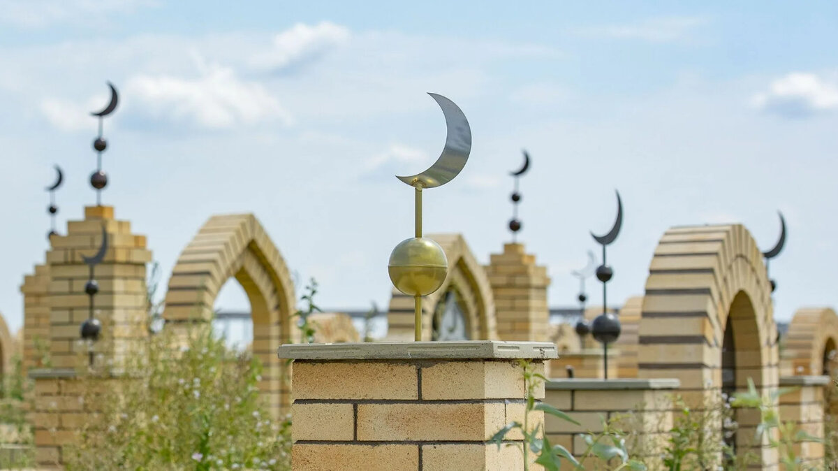Мусульманское кладбище в Казахстане (открытые источники)