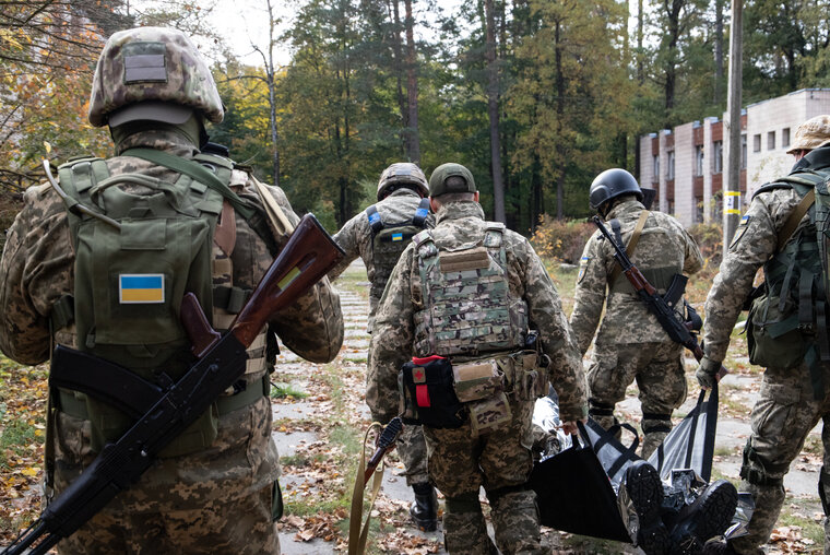    Военные госпитали на Украине работают круглосуточно с начала контрнаступления