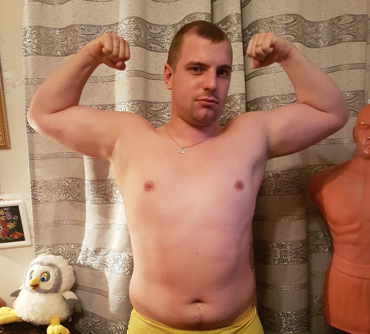 На фото, вес 112,4 кг.