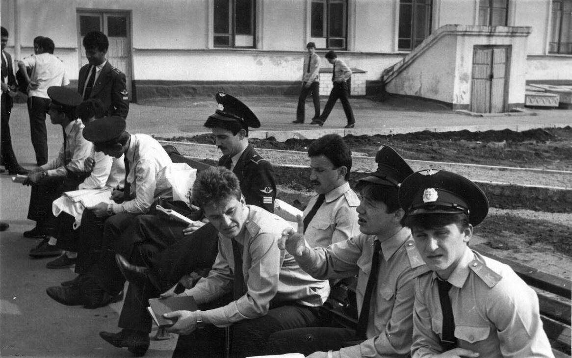 голубев виктор максимович герой советского союза. советские курсанты военных училищ. летные училища советского союза. актюбинское летное училище гражданской авиации ссср. советские курсанты военных училищ.