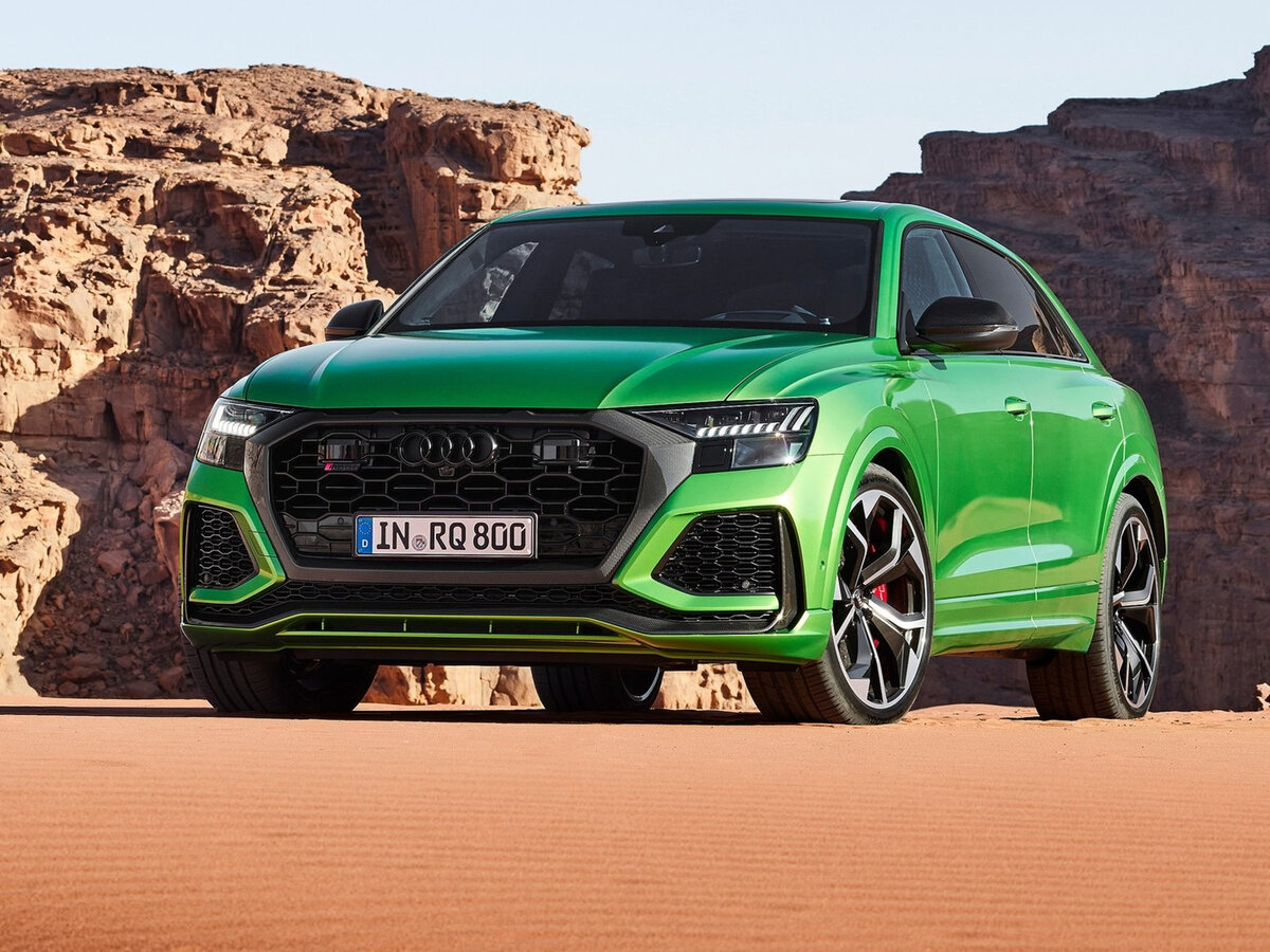 “Audi RSQ8”