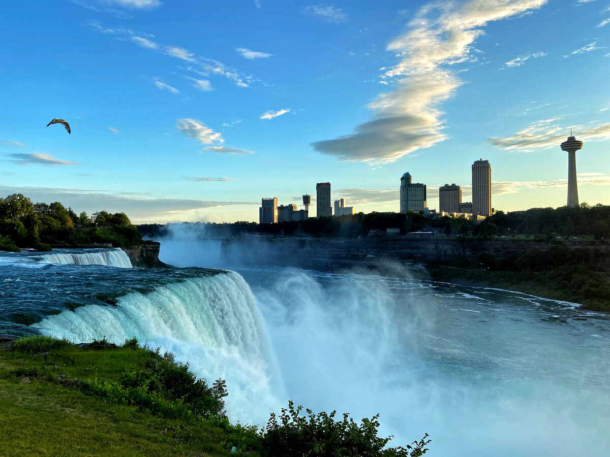 Вечерние водопады