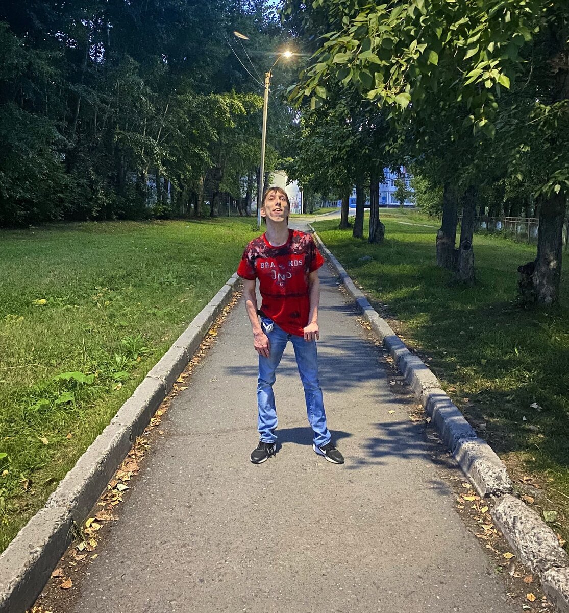 я в темном переулке