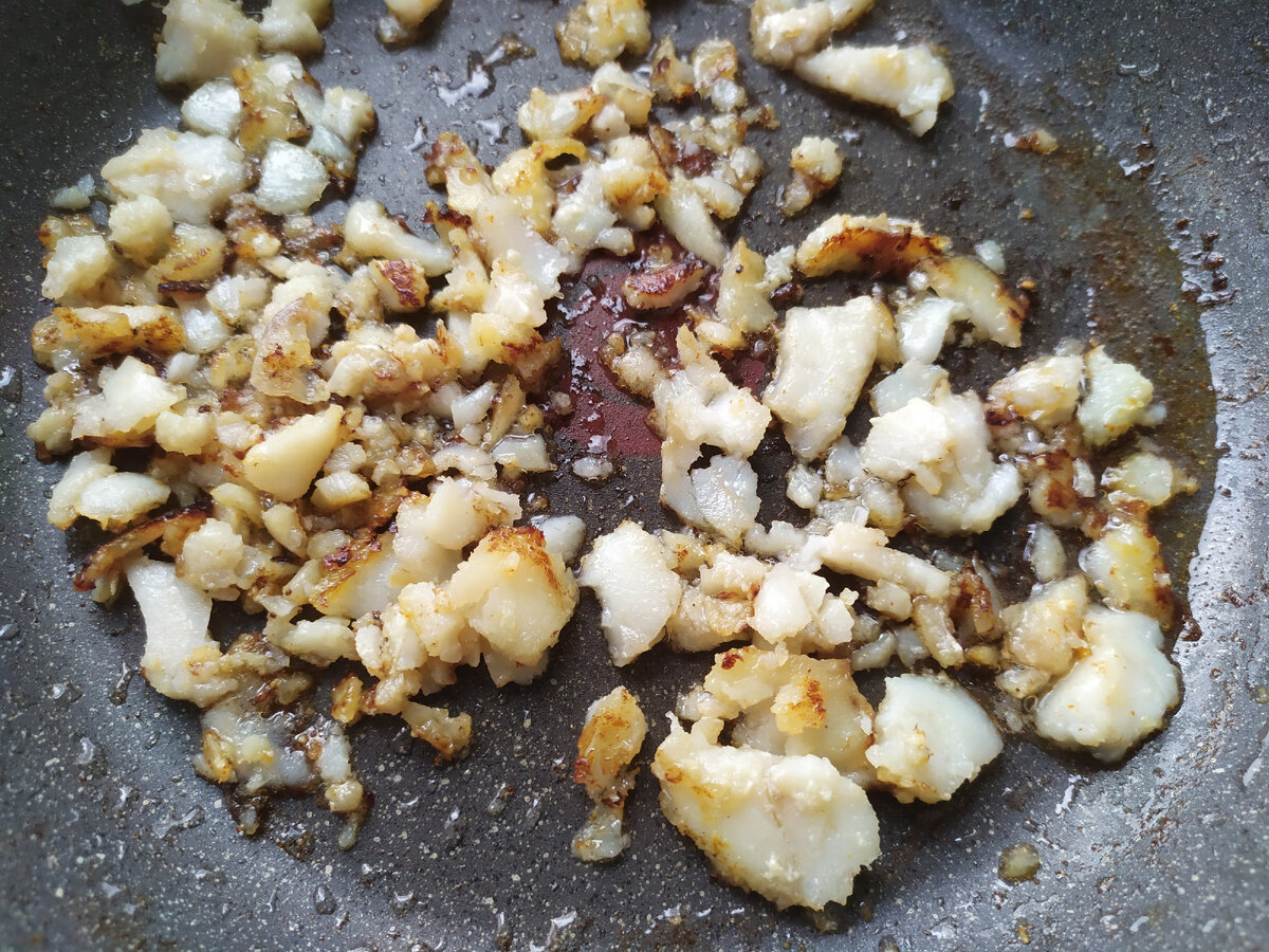 Вот, еще раз убедилась, что из 300 г рыбы, накачанной влагой, получается 200. Фото автора