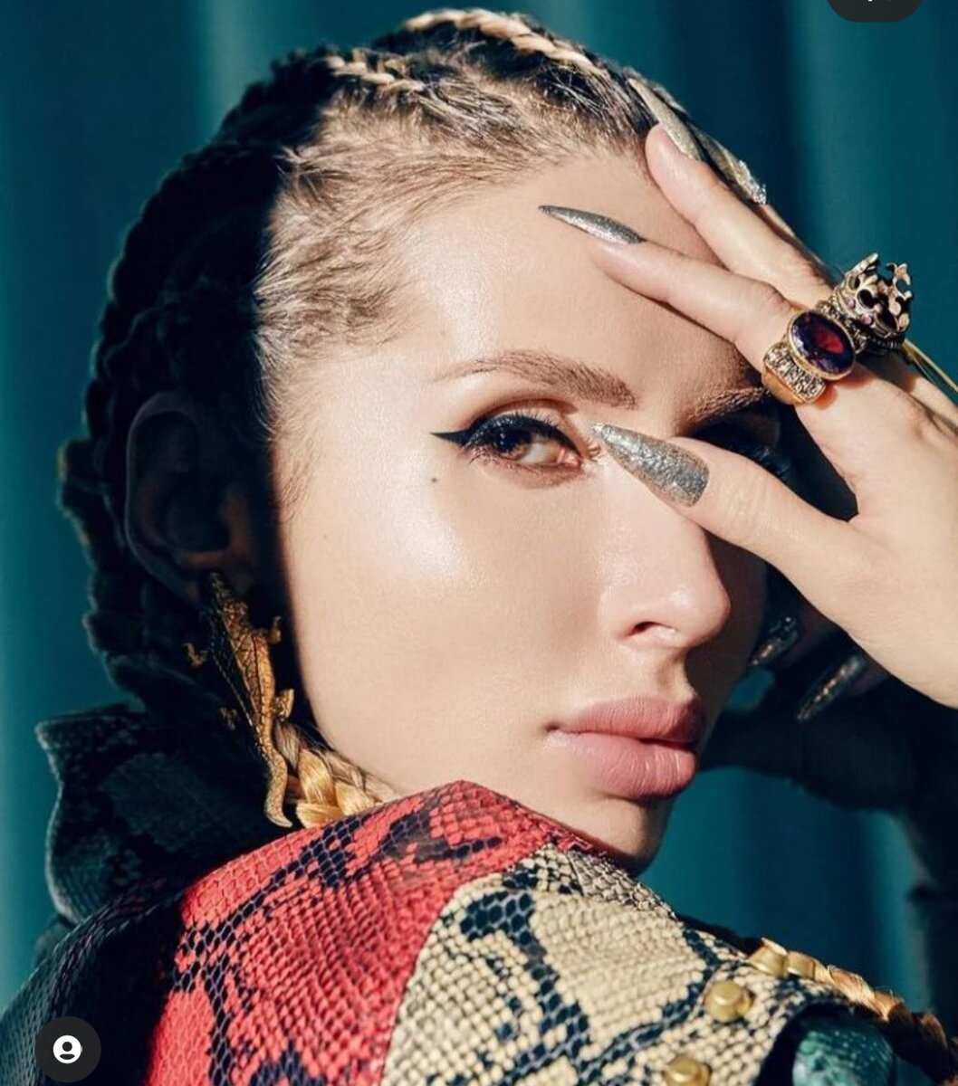 Источник:https://instagram.com/svetlana_.loboda?utm_medium=copy_link