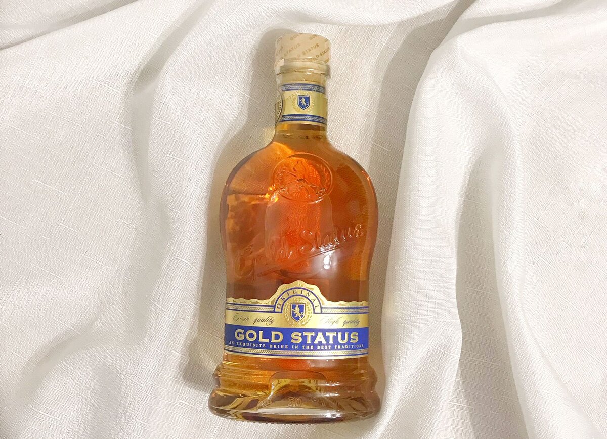 Коньяк Gold Status
