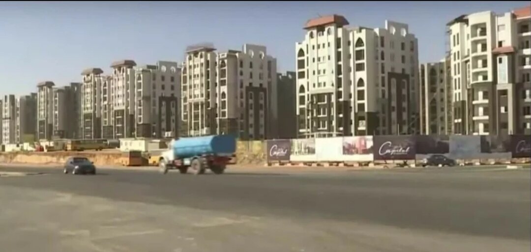 Стройка кипит