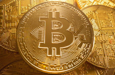Биткоин