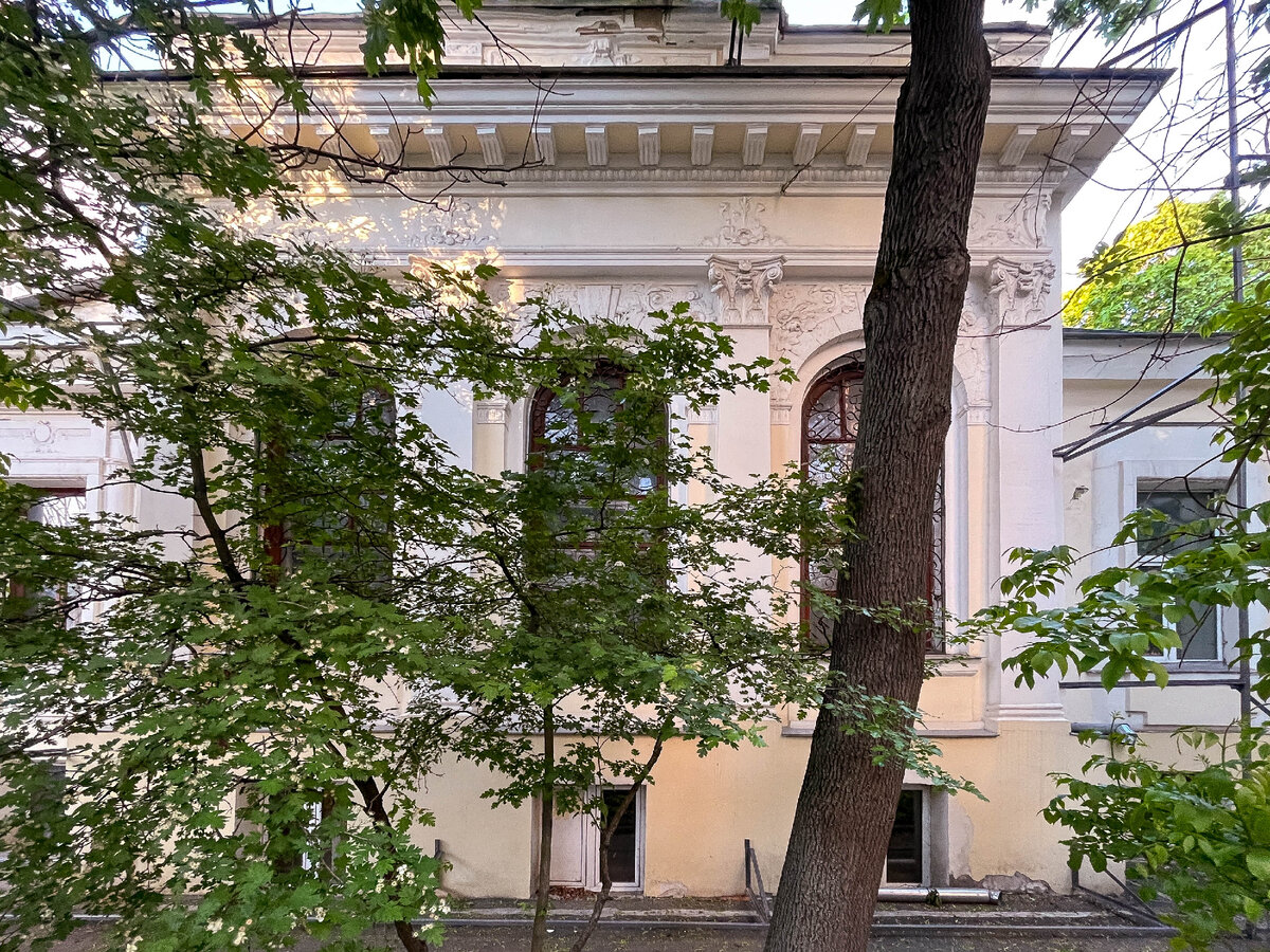 Особняк И.М. Коровина - Малый Власьевский переулок, 12