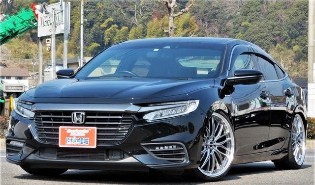 Фото внешности и салона, листайте