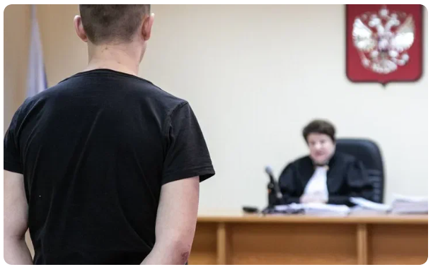 Свидетелем является лицо, которому могут быть известны какие-либо обстоятельства, имеющие значение для расследования или разрешения уголовного дела и которое вызвано для дачи показаний.