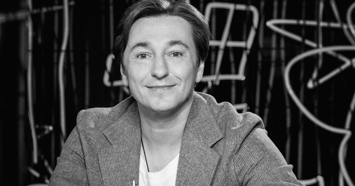 Представитель весов - Сергей Безруков.