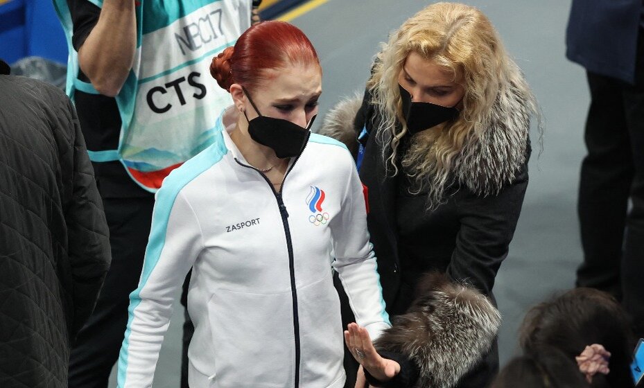    Трусова зарыдала после серебра на Олимпиаде в Пекине. Фото: Reuters