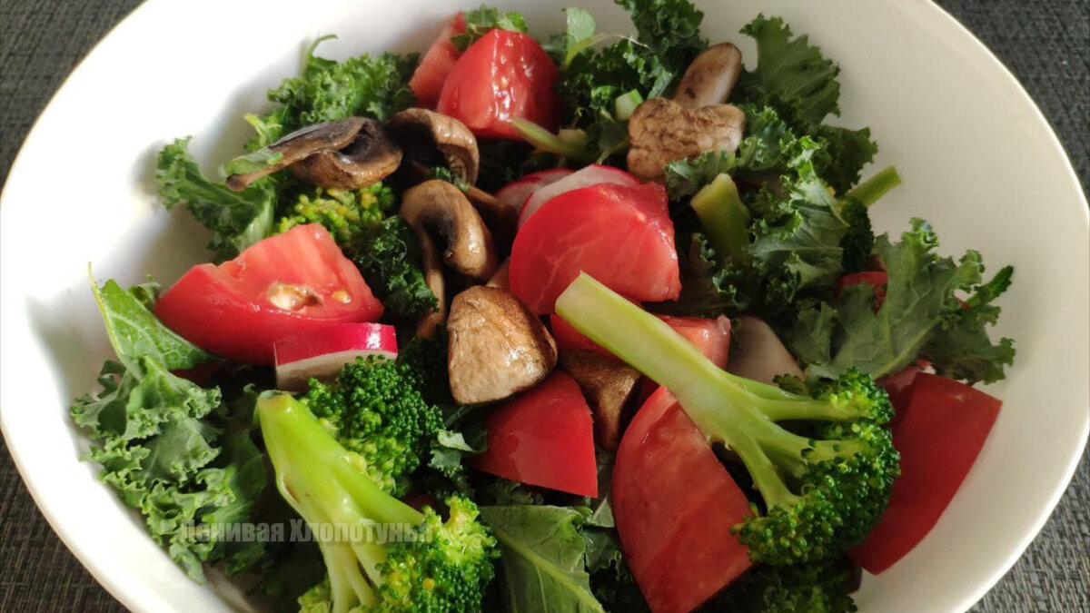 Салат с брокколи
