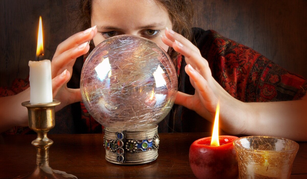 Самостоятельно изучать магию долго, но при должном упорстве – возможно.