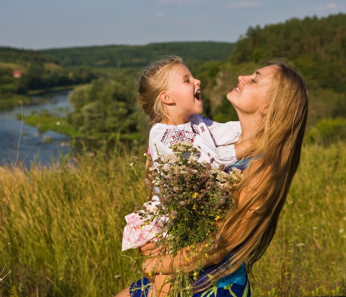 Песня зореньки краше и солнца