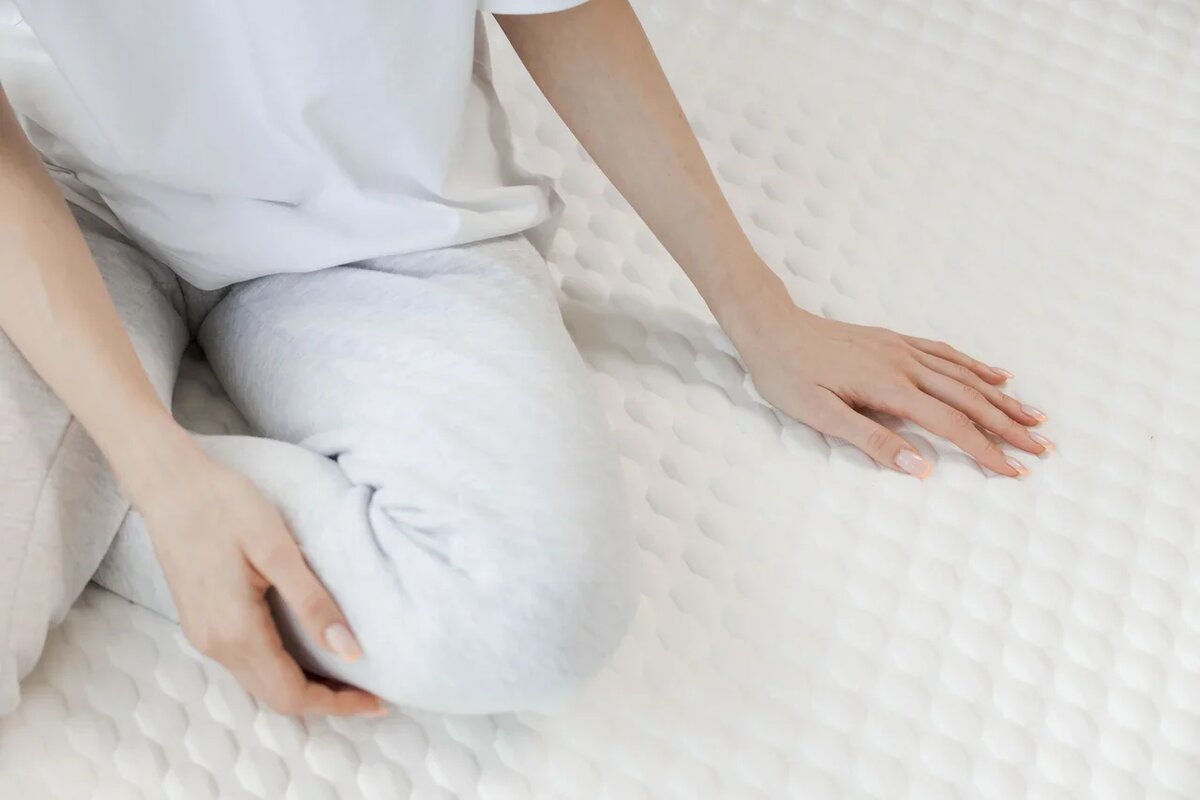 Сон на мягких матрасах и перинах опасен для здоровья