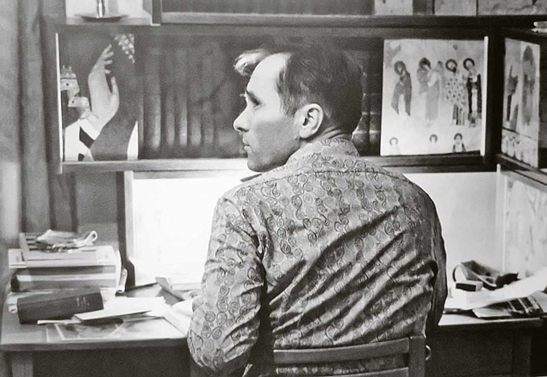 25 июля день рождения Василия Макаровича Шукшина. И  в этот день  вот совсем не хочется связывать его имя со всеми этими скандалами, Алибасовыми, квартирами, деньгами...-12