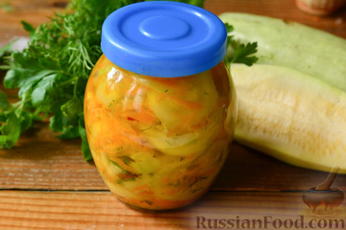 кабачки, морковь, зелень укропа, перец острый, чеснок, сахар, масло растительное, уксус, соль