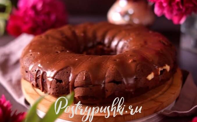 Как сделать вкусный Шоколадный кекс с вишневым джемом , рецепт станет прекрасным дополнением к чашечке чая.