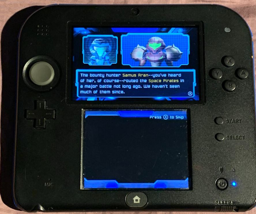 В игре новый милый дизайн персонажей. Самус выглядит так.