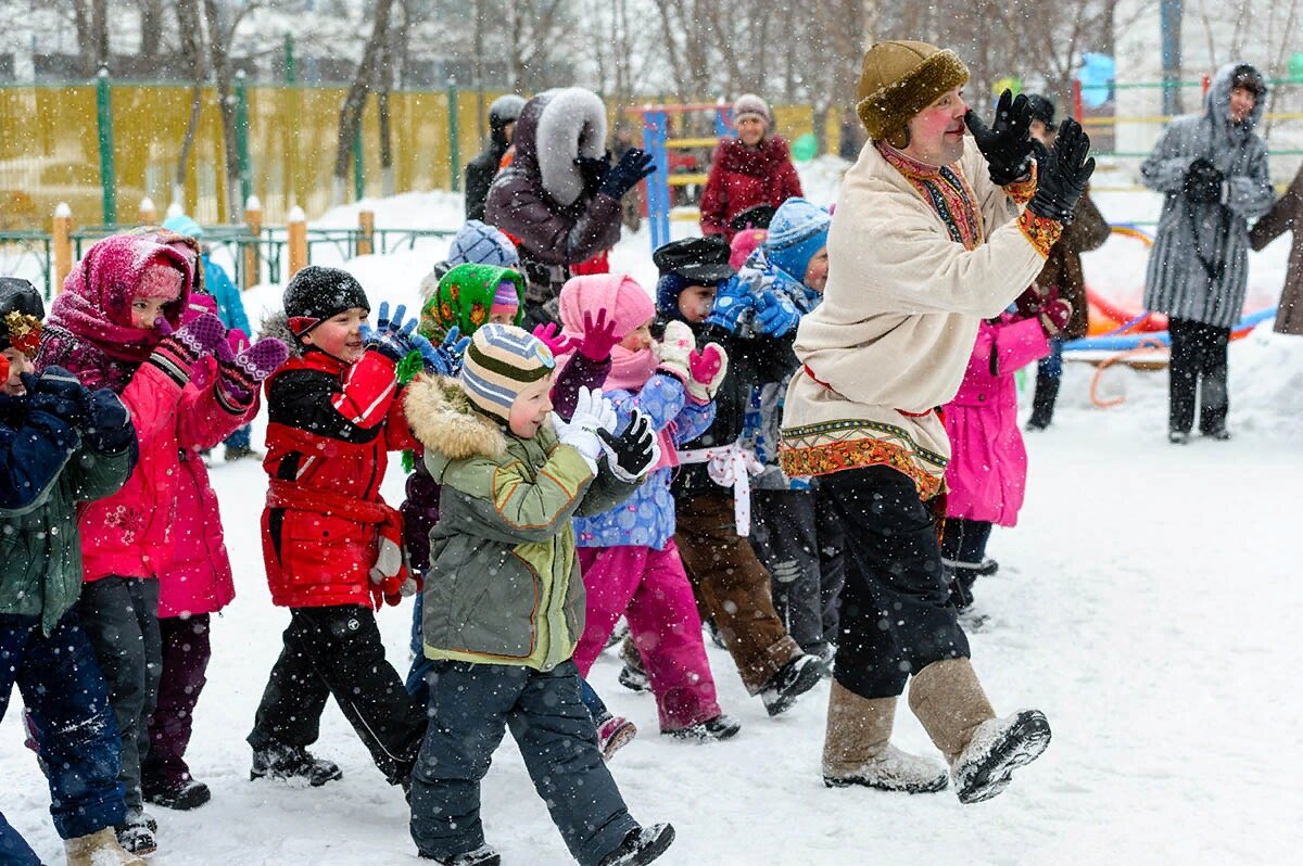 Новогодние развлечения на улице