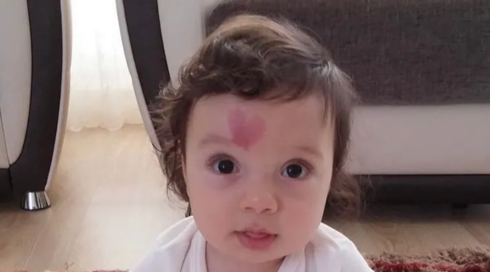 Назвал его «дитем любви»