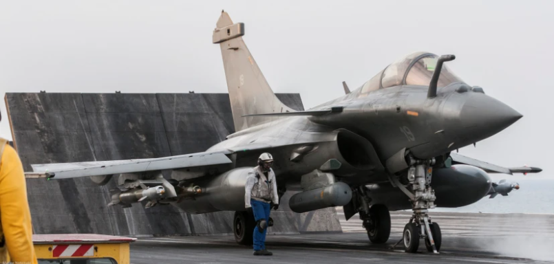 Rafale M на испытаниях.