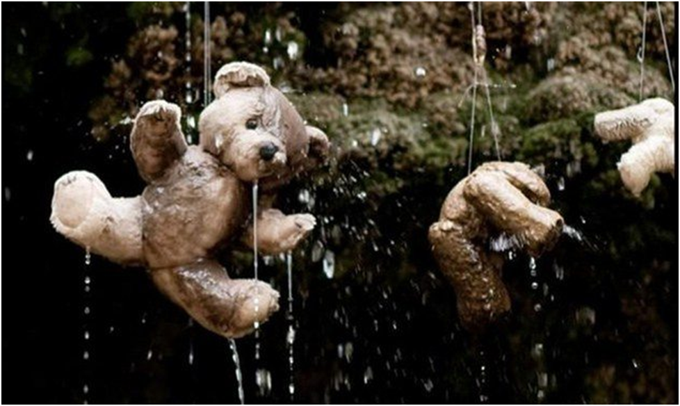 Многие чудеса будут. Petrifying well