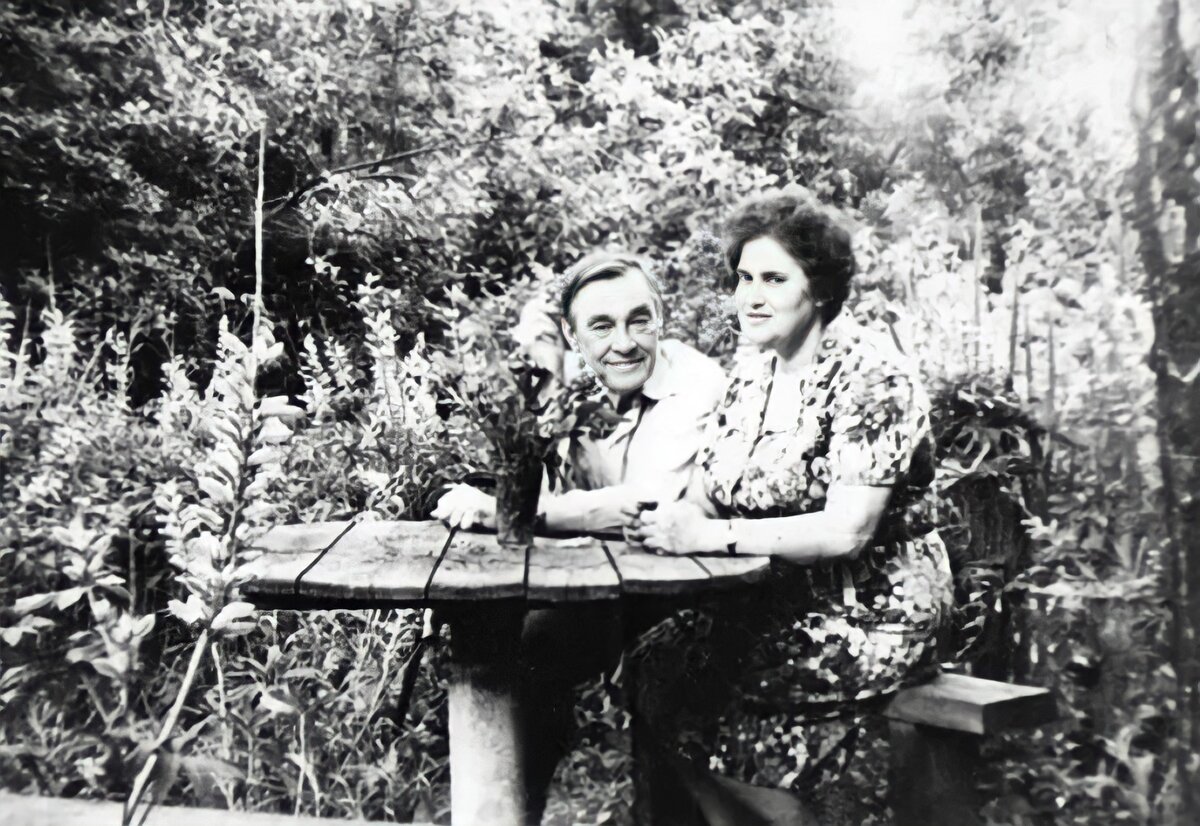 Арсений Тарковский и Антонина Бохонова