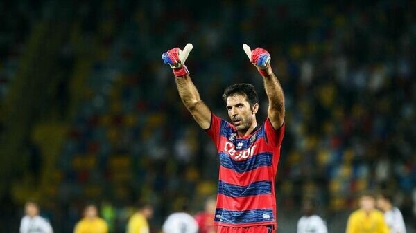    Вратарь "Пармы" Джанлуиджи Буффон.© Фото : Страница Буффона в Instagram.