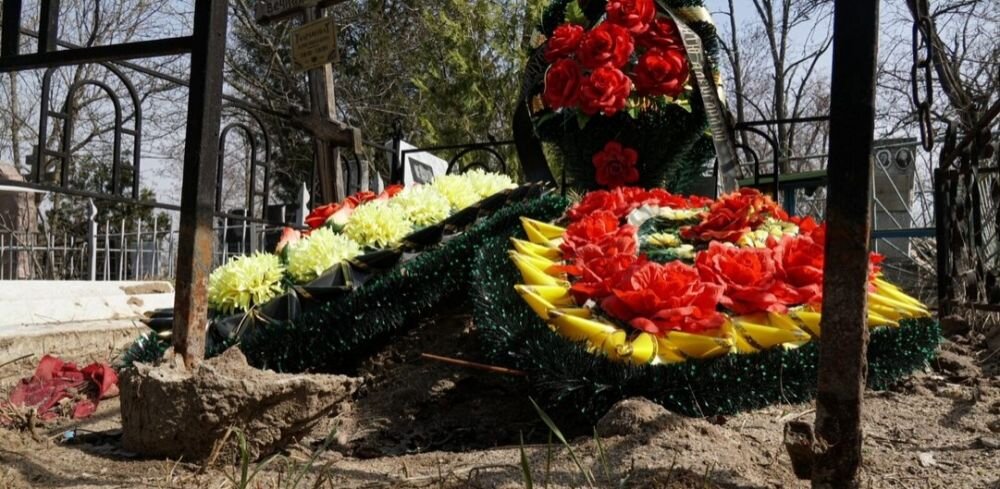 Губернатор Волгоградской области Андрей Бочаров выразил искренние соболезнования семьям, родным и близким военнослужащих России, погибших при исполнении воинского долга
