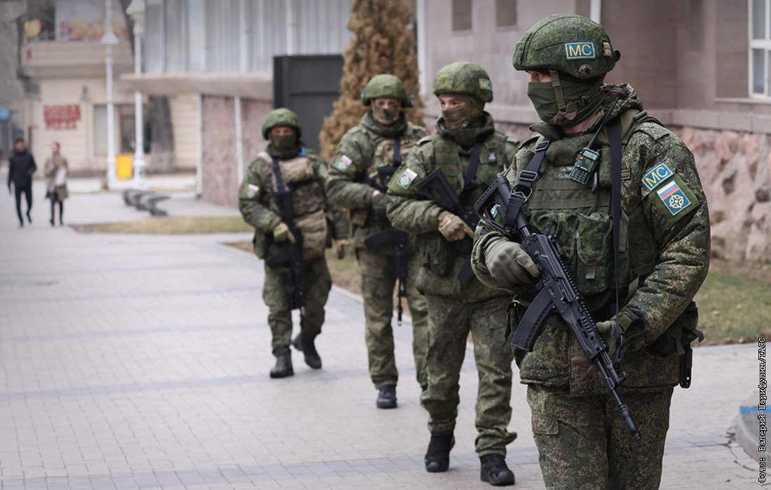 Миротворческие силы ОДКБ уже принимали участие в охране стратегических районов Казахстана