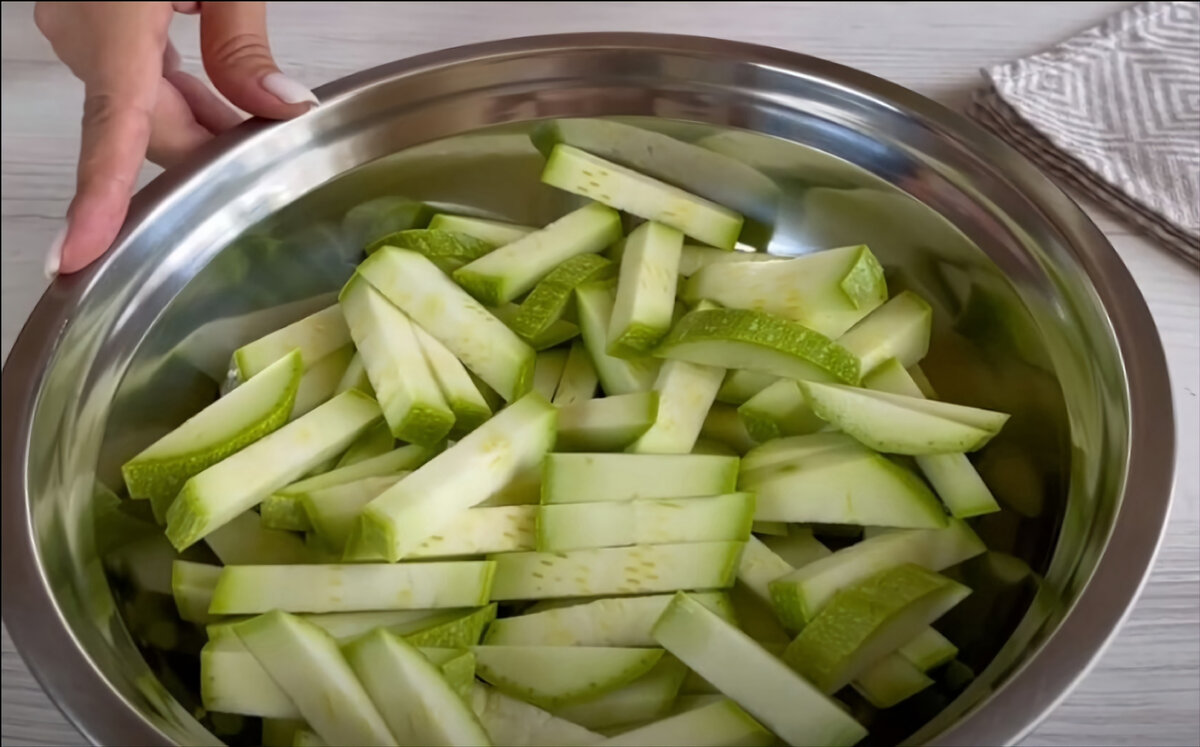 Как вкусно приготовить кабачки в мультиварке