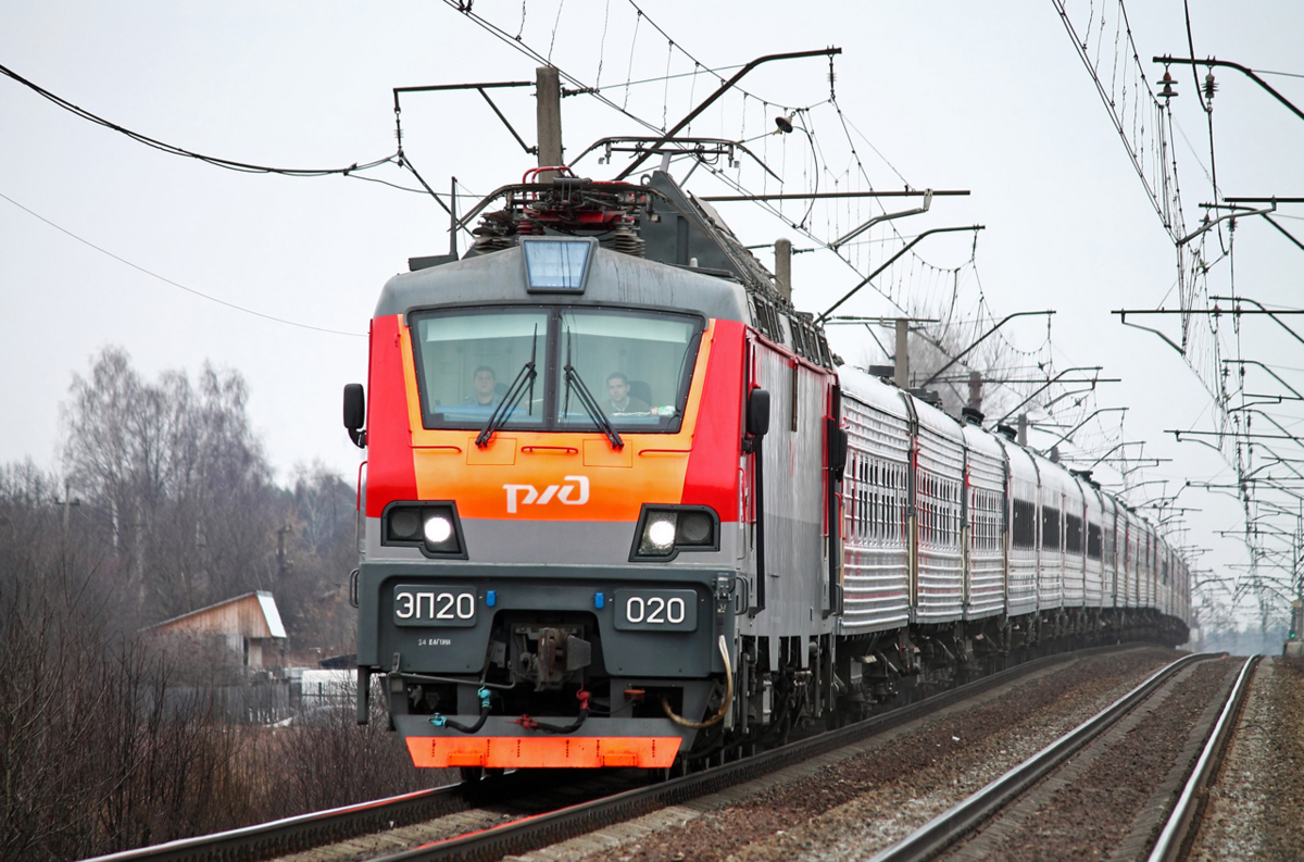 Эп20 020. Эп20 электровоз. Пассажирский электровоз эп20. Локомотив поезд эп20.