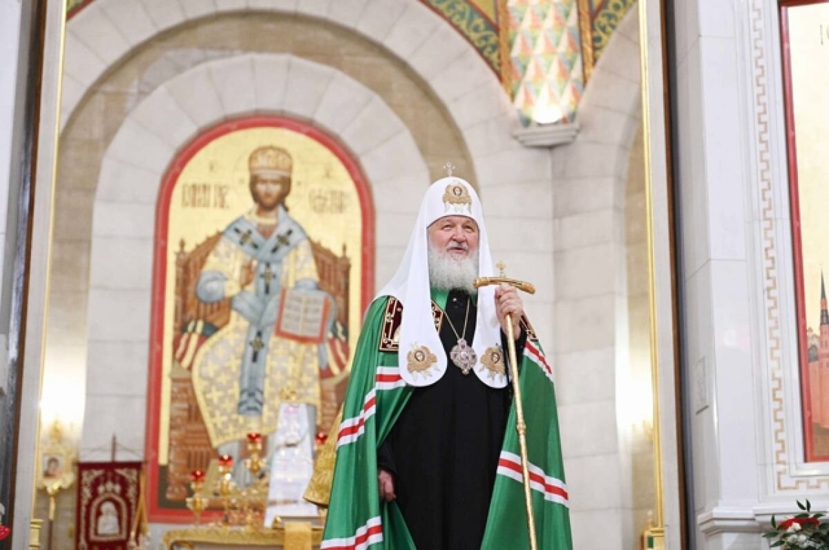   Патриарх Кирилл призвал богатых делиться средствами с нуждающимися