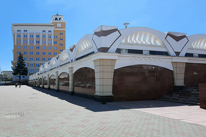 Саранск был основан еще в 1641 году как крепость на окраине Московского царства. называлась та крепость Саранский Острожек.