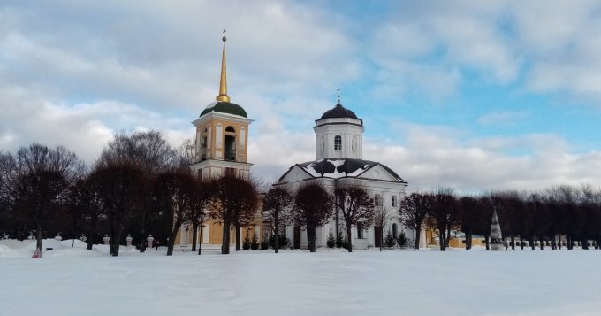 Кусково. Спасский храм