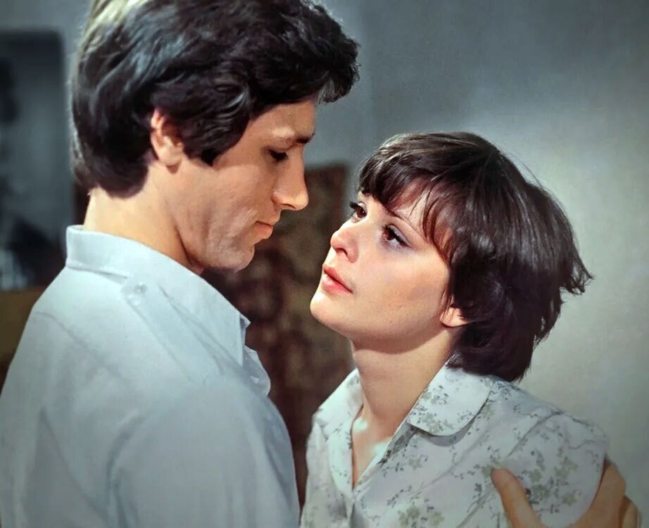 Кадр из фильма «Не могу сказать ‘прощай’» (1982). https://www.timeout.ru/allmovies/1982