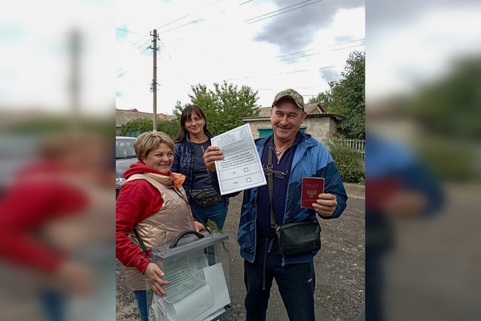     На референдумах абсолютное большинство жителей Донбасса поддержали решение о вхождении в состав России. Фото: ТГ/Кулемзин