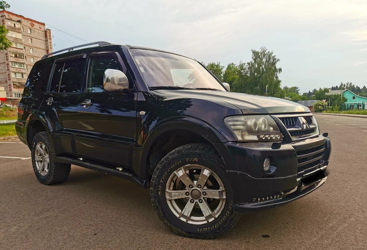 Паджеро 2005. Pajero 3 Exclusive комплектация. Внедорожники до 800 тысяч рублей. Mitsubishi Pajero 2005 год коробка. Купить паджеро 2005