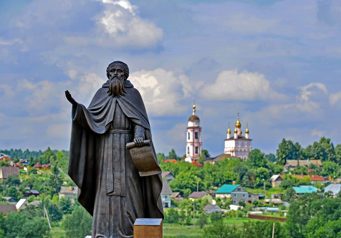 Памятник преподобному Пафнутию Боровскому