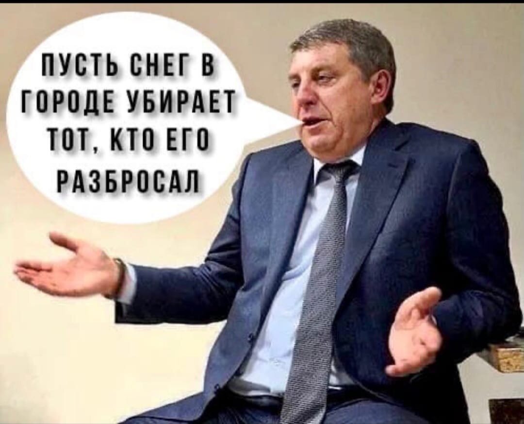    Брянские дорожники показали красивые фото с круглосуточно проводимой обработки дорог песко-соляной смесью avchernov