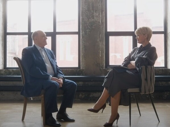 Владимир Меньшов ушел из жизни в июле. Ему был 81 год. В своем последнем интервью актер отметил, что продолжает работать над собой. Он, например, хотел бы более спокойно реагировать на критику и резкие замечание со стороны окружающих. 